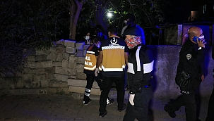 Babasını ve ağabeyini öldürdü 