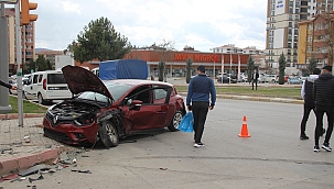 Elazığ'da trafik kazası: 3 yaralı 