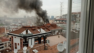 Eyüpsultan'da korkutan çatı yangını 