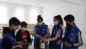 Gençlerden örnek hareket!