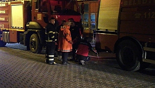 İki katlı evde çıkan yangın korkuttu