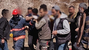 İş makinesinin üzerine kaya düştü: 1 ölü 