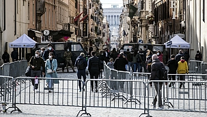 İtalya'da 24 saatte 251 can kaybı!