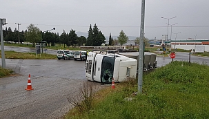Kaygan zemin kaza getirdi: 1 yaralı 