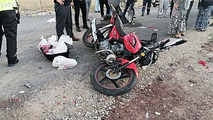 Motosikleti ile otomobil çarpıştı: 2 yaralı