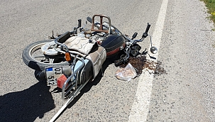 Otomobil ile motosiklet çarpıştı: 1 yaralı