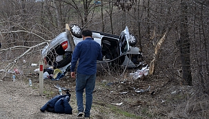 Otomobil şarampole devrildi: 1 ölü 