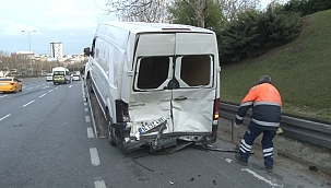 Sıkışmalı kaza: 1'i ağır 2 yaralı