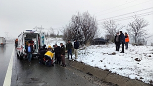 TEM'de trafik kazası: 3 yaralı 