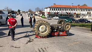 Traktör takla attı: 1 yaralı