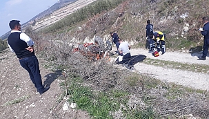 Traktörün altında kalan sürücü öldü