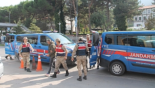 Tutuklular kavgada hastanelik oldu 