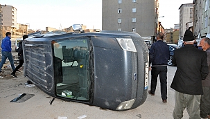 Yüksekova'da trafik kazası: 1 yaralı 