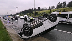 Zincirleme kaza bir araç takla attı