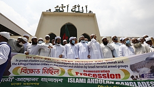 Bangladeş'te İsrail karşıtı protesto!