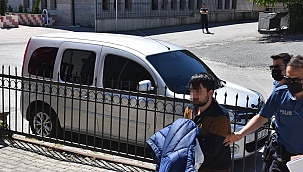 Bıçaklı silahlı kavga: 2 yaralı 