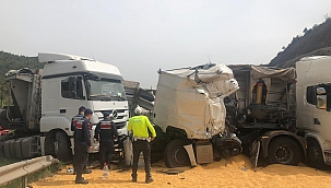 Bilecik'te tır kazası: 2 yaralı 