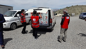 Depremzedelere gıda ve hijyen desteği 