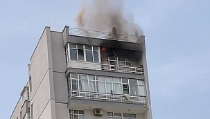 Evi yandı komşuları uyarınca fark etti 