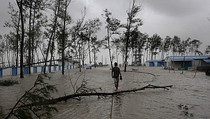 Hindistan'ı Yaas Kasırgası vurdu 
