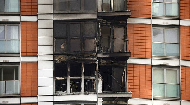 Londra'da 19 katlı binada yangın 