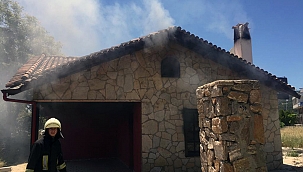 Metruk binada yangın! 