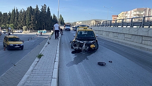 Motosiklet kamyonete çarptı: 1 yaralı