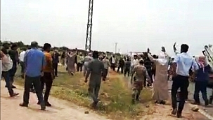 Taş sopa ile saldırdılar: 4 yaralı 