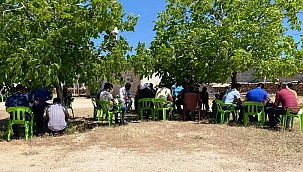 Traktörün altında kalan çiftçi öldü