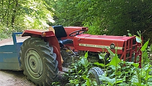 Traktörün altında kalan sürücü öldü 