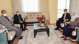 Vali Baruş'tan anneler günü ziyareti 