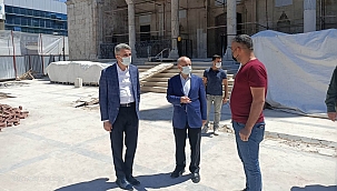 Vali Baruş'tan Yeni Cami'de inceleme! 