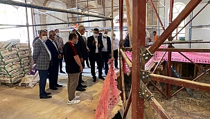 Yeni Camide restorasyon çalışmaları