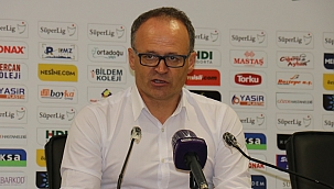 YMS Buz'la 12 maçta 14 puan topladı