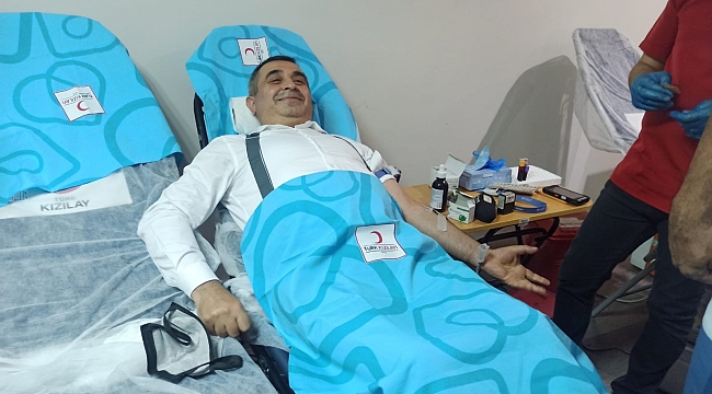 AK Partililerden kan bağışı! 