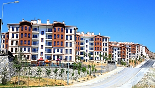 Deprem konutları için kura çekildi!