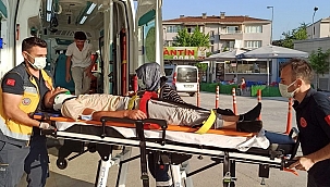 Elektrikli bisiklet yayaya çarptı! 