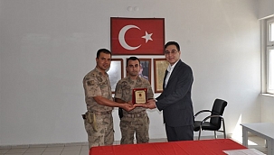 Jandarmaya başarı belgesi 