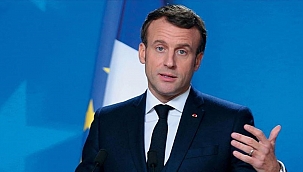 Macron'a tokat şoku! 