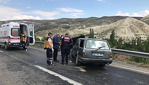 Otomobil bariyerlere çarptı: 1 yaralı