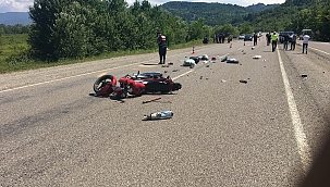 Otomobil motosikletle çarpıştı: 1 yaralı 