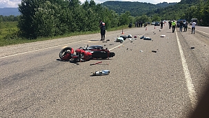 Otomobil motosikletle çarpıştı: 1 yaralı 