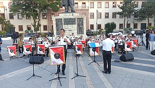 Polis Armoni Orkestrası'nda konser 