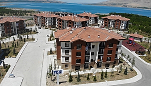 Tatil köylerini aratmayan deprem konutları 