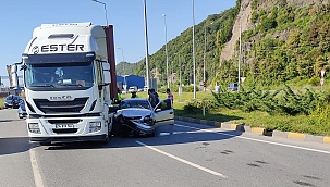 Tır ile otomobil çarpıştı: 1 yaralı 