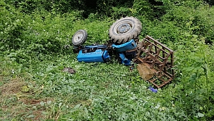 Traktörün altında kalarak can verdi 