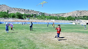 Yeşilyurt'ta uçurtma şenliği!