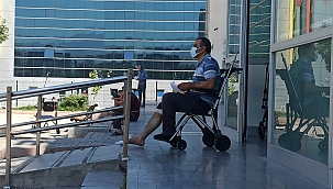 Acemi kasaplar kendilerini yaraladı!