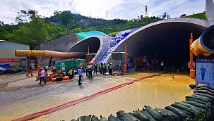 Çin'de tünelde 14 işçi hayatını kaybetti 