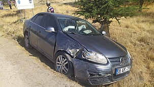 Elazığ'da iki otomobil çarpıştı: 6 yaralı 